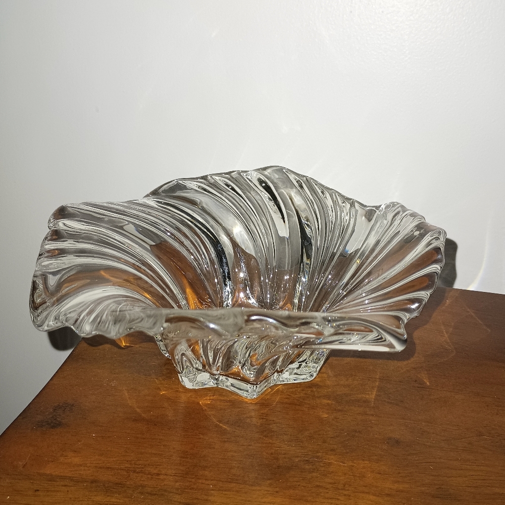 Mikasa Belle Epoque Elegant‎ Bowl 7.5"